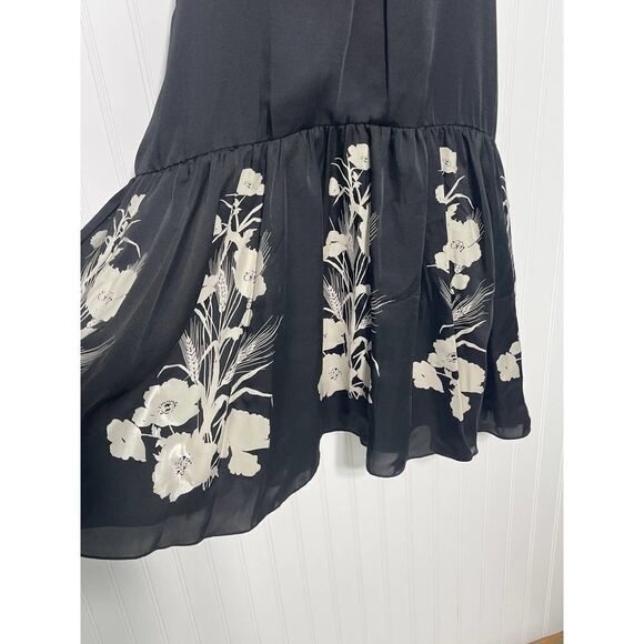 Bird
by Juicy Couture Hazel T-Back Dress Floral Printed Sleeveless Black Bone XS - Picture 6 of 16